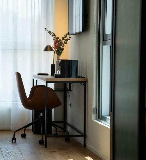 اتاق اجرایی با تخت بزرگ, Paxton Barcelona