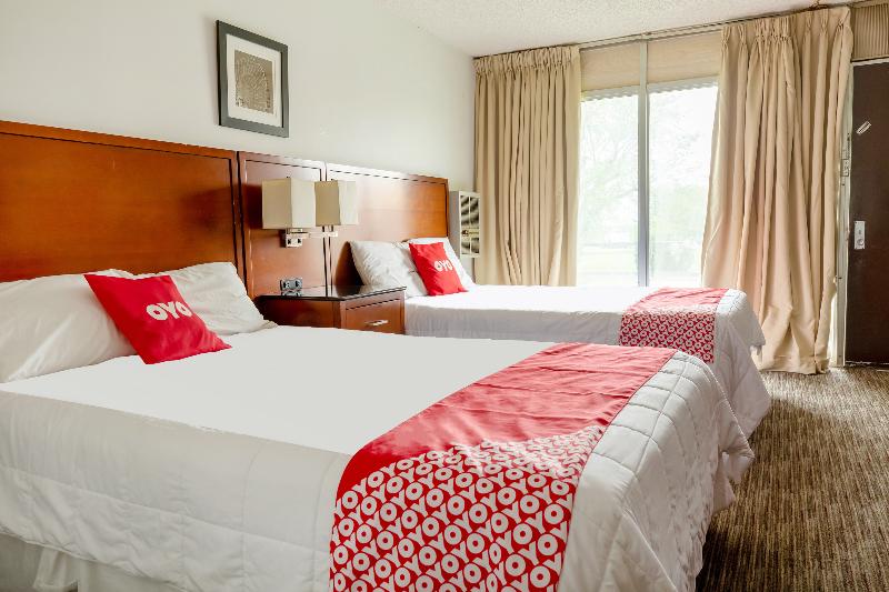 スタンダードルーム, Oyo At Chicago Rockford International Airport, Il