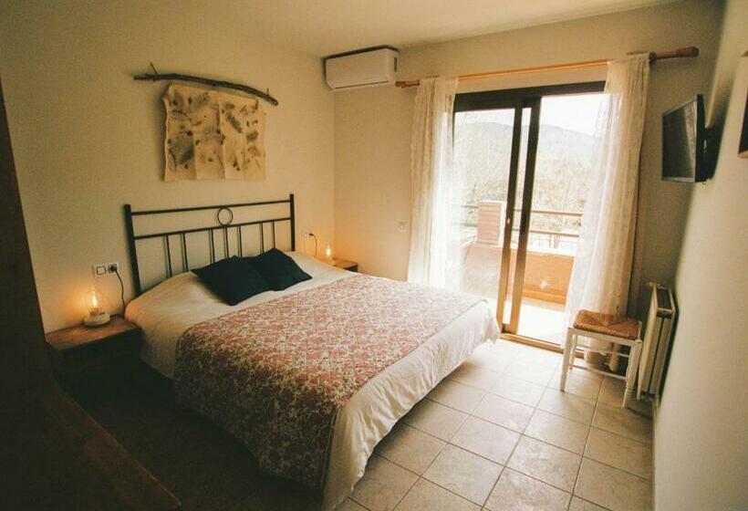 Quarto Estandar com Terraço, Hostal De L Aigua