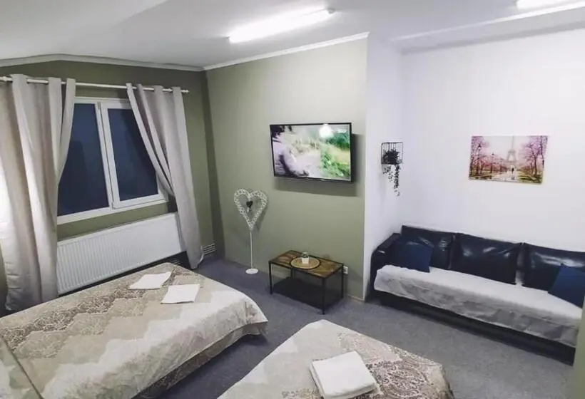 Habitació Quàdruple Estàndard, Casa Agape