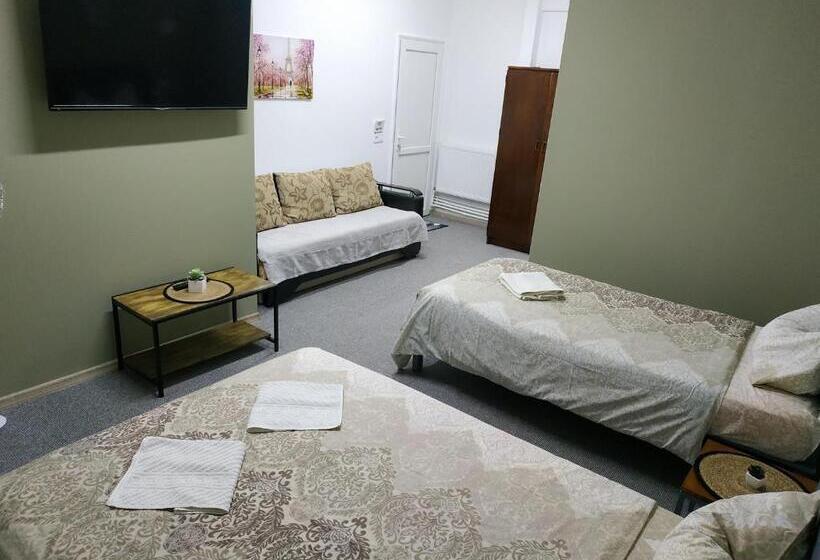 اتاق استاندارد چهار تخته, Casa Agape