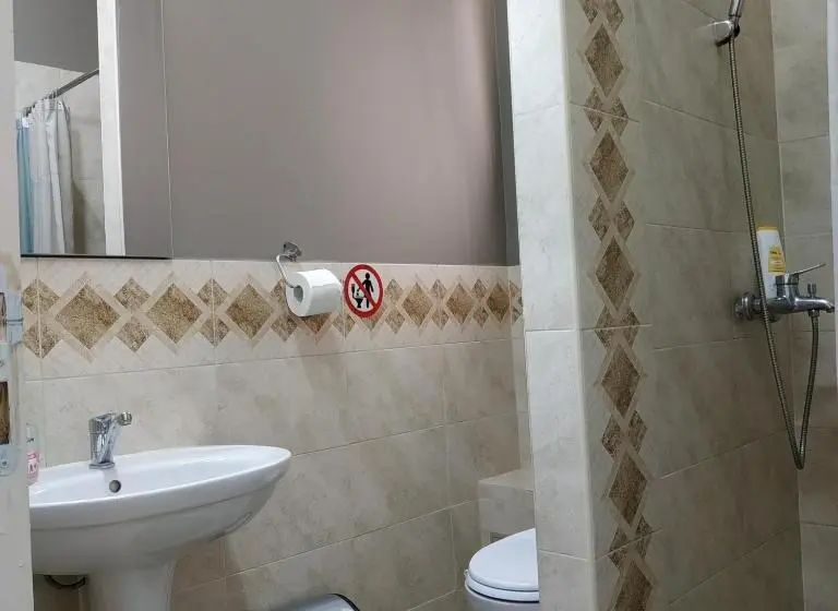 Habitació Quàdruple Estàndard, Casa Agape