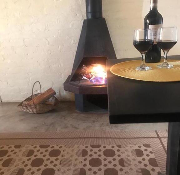 套房, Pousada Villaserrana