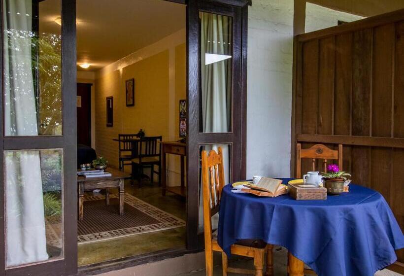 小型套房带阳台, Pousada Villaserrana