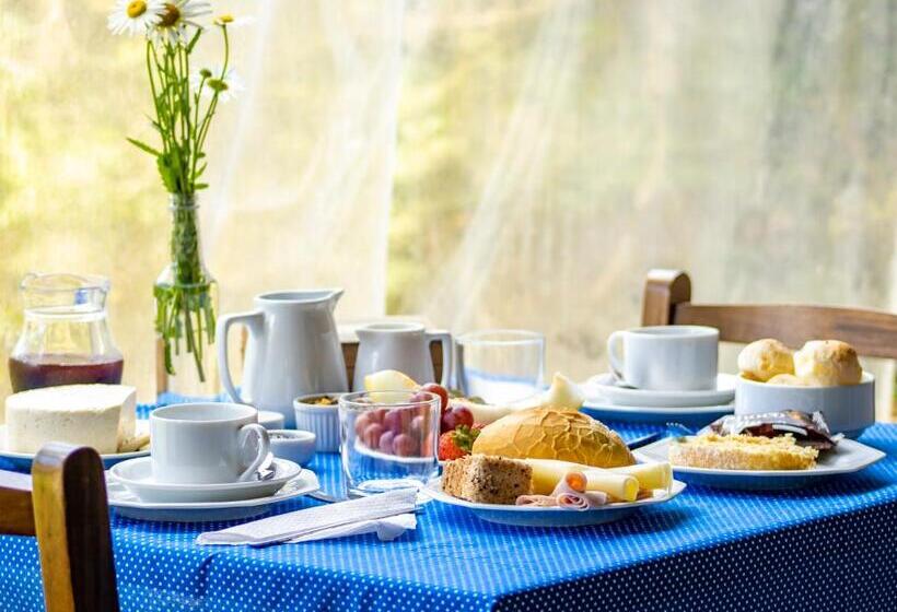 小型套房带阳台, Pousada Villaserrana