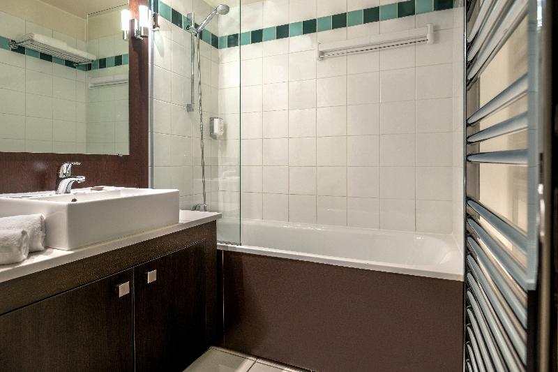 スタンダードスタジオ, Citadines Republique Paris