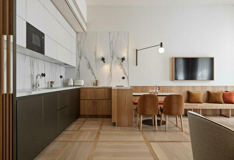 1 Bedroom Penthouse Apartment, Ea Hotel Juliš