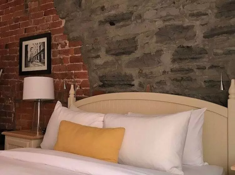 スーペリアールーム, Auberge Saint Pierre