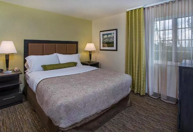 身障者適用スタンダードルーム, Candlewood Suites Louisville Airport By Ihg