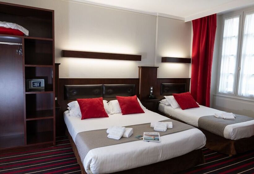 Трехместный Номер Superior, De L'univers