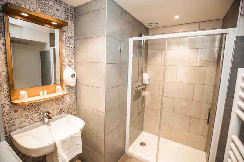 Номер Стандарт Индивидуальный, De L'univers