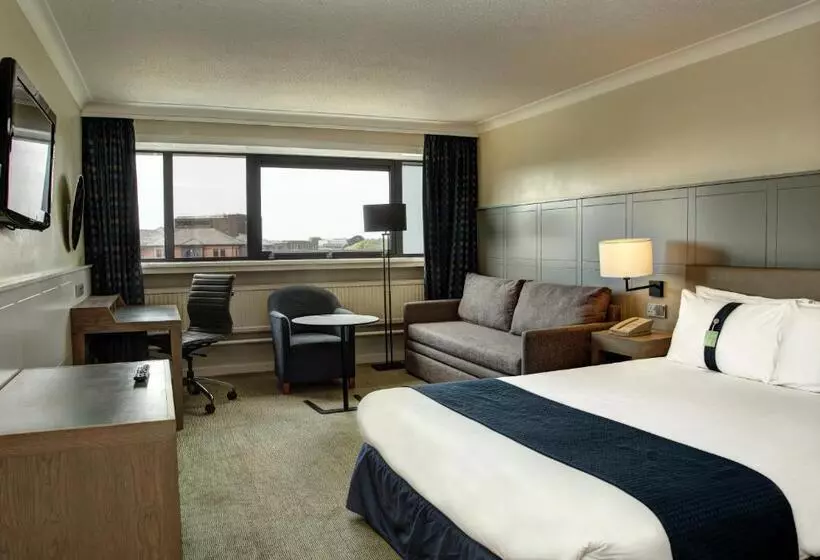 اتاق اجرایی, Holiday Inn Cardiff City, An Ihg