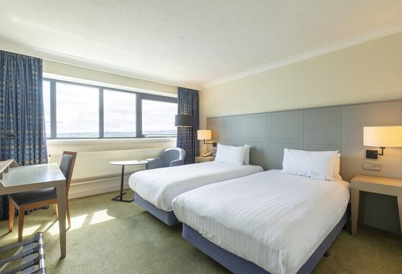 标准间, Holiday Inn Cardiff City, An Ihg