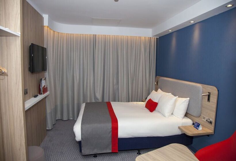 标准间, Holiday Inn Express Cardiff Bay, An Ihg