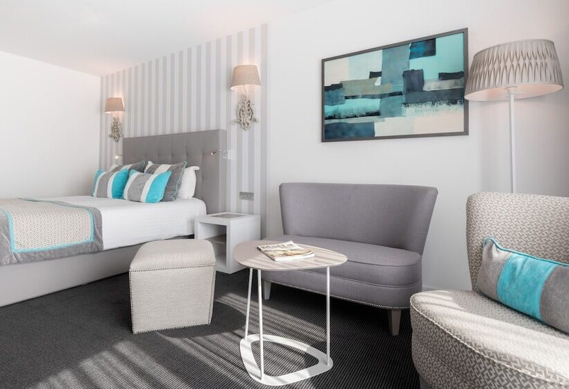 سوییت با چشمانداز دریا, Juliani Boutique