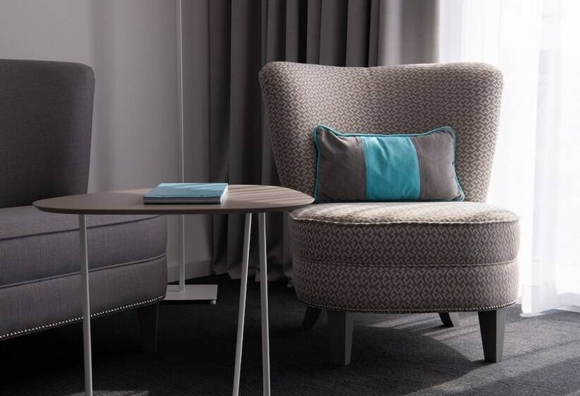 سوییت با چشمانداز دریا, Juliani Boutique