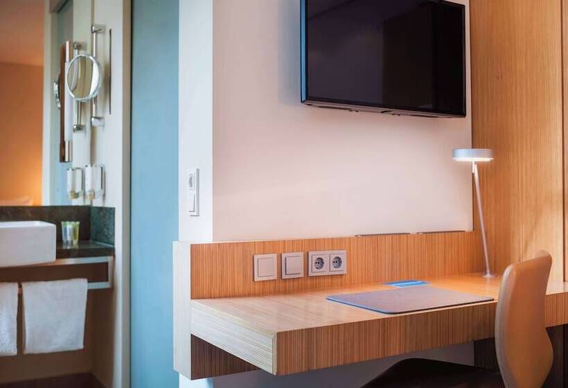 חדר סטנדרט, Lindner Hotel Berlin Ku'damm - JDV by Hyatt