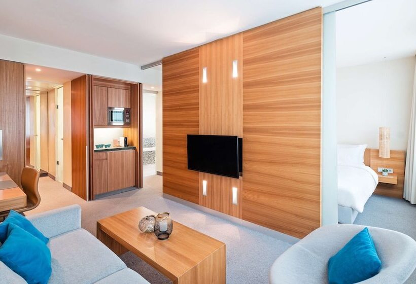 סוויטת ג'וניור, Lindner Hotel Berlin Ku'damm - JDV by Hyatt