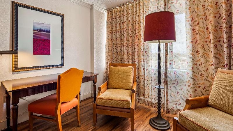 جناح غرفتين نوم, Magnolia Bluffs , Bw Signature Collection