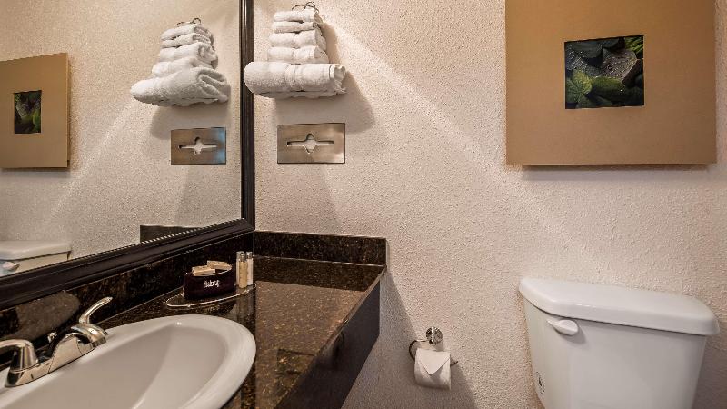 جناح غرفتين نوم, Magnolia Bluffs , Bw Signature Collection