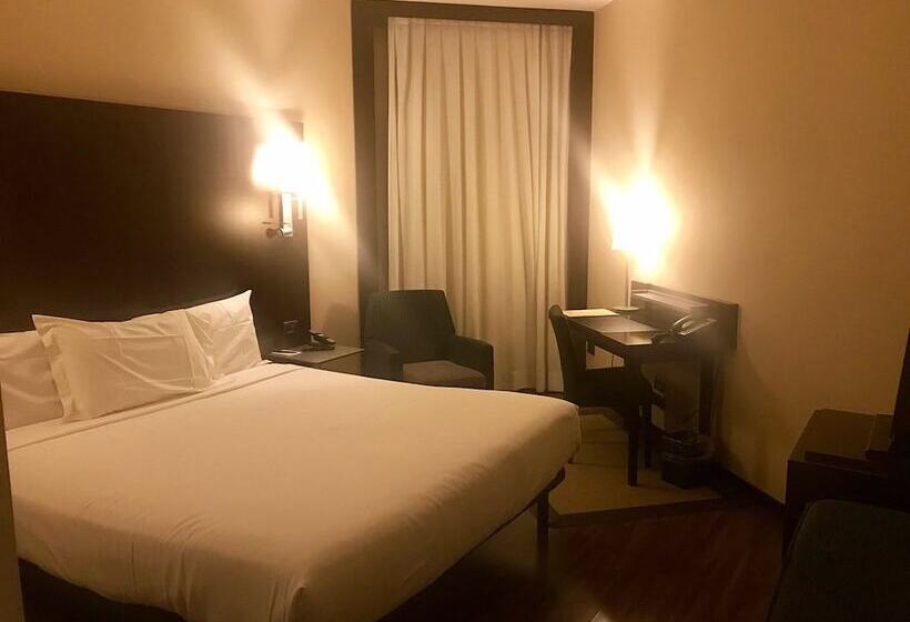 클래식 룸, Max Hotel Livorno