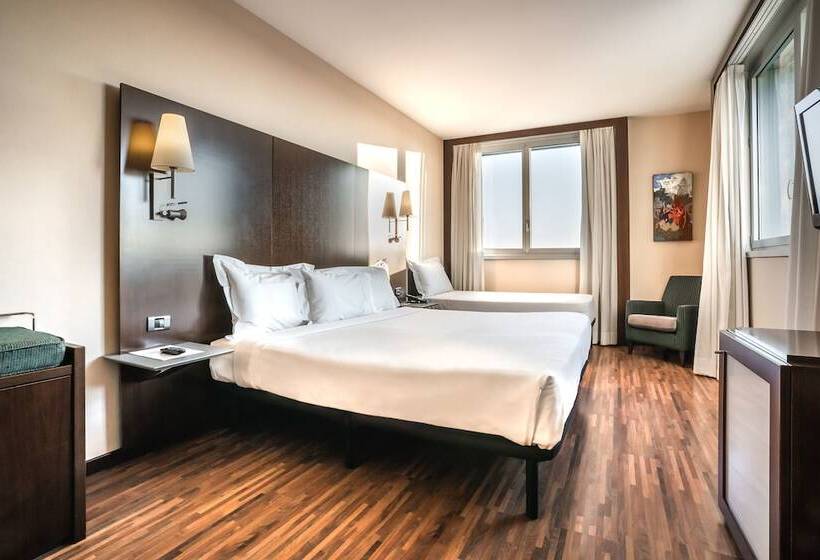 패밀리 룸, Max Hotel Livorno