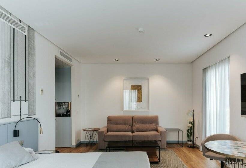 جناح جونيور مطلّ علي البحر, Neptuno Playa & Spa