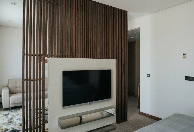 جناح جونيور مطلّ علي البحر, Neptuno Playa & Spa