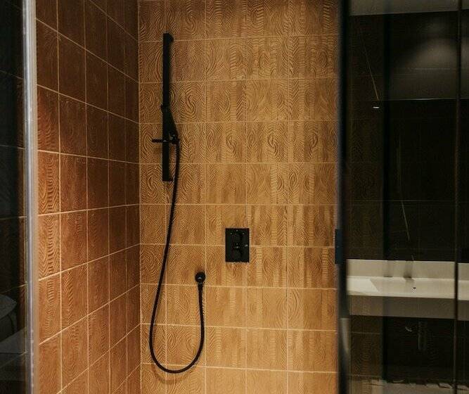 جناح جونيور مطلّ علي البحر, Neptuno Playa & Spa