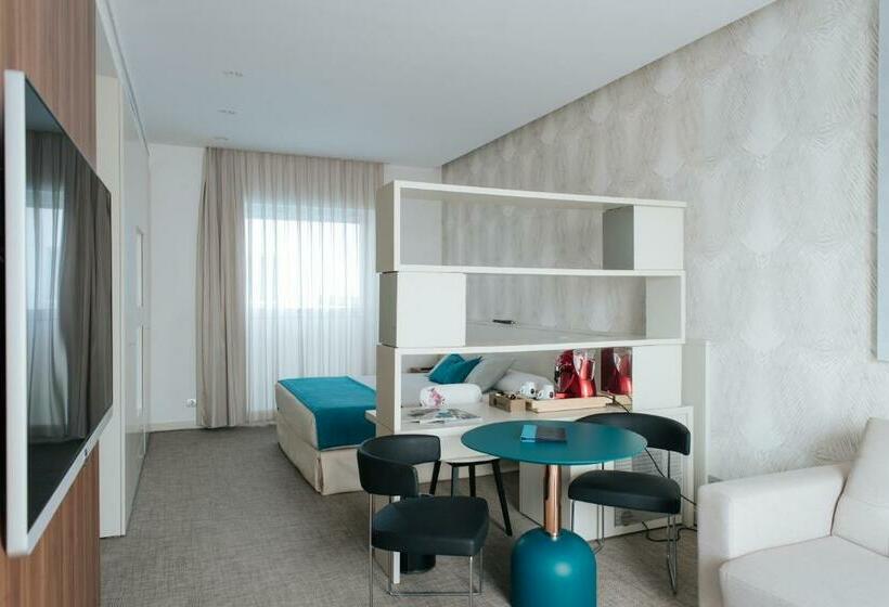 جناح مزود بتراس, Neptuno Playa & Spa