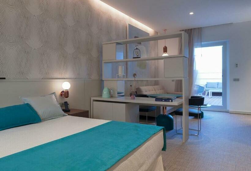 جناح مزود بتراس, Neptuno Playa & Spa
