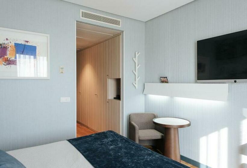 غرفة قياسية مطلّة علي البحر, Neptuno Playa & Spa