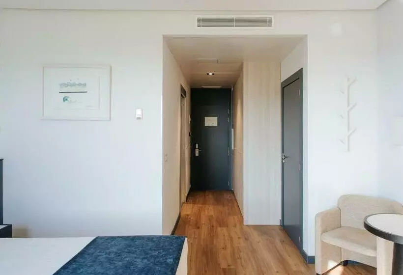 اتاق استاندارد با چشم‌انداز دریا, Neptuno Playa & Spa