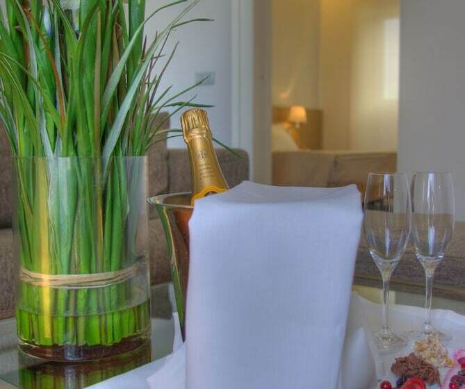 غرفة قياسية مطلّة علي البحر, Neptuno Playa & Spa