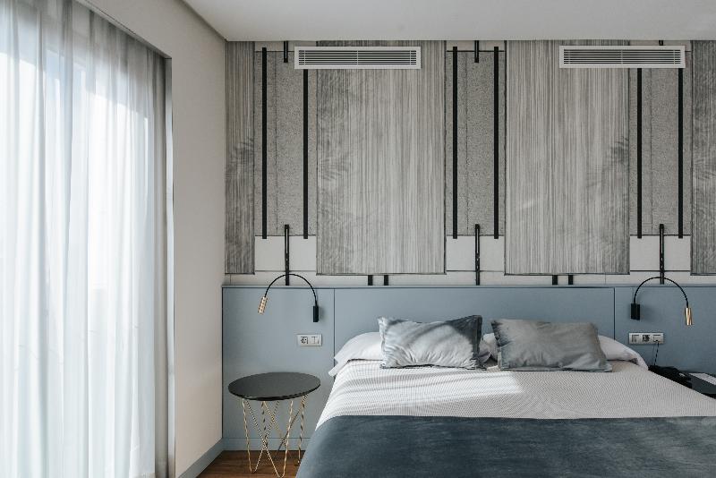 جناح جونيور مطلّ علي البحر, Neptuno Playa & Spa