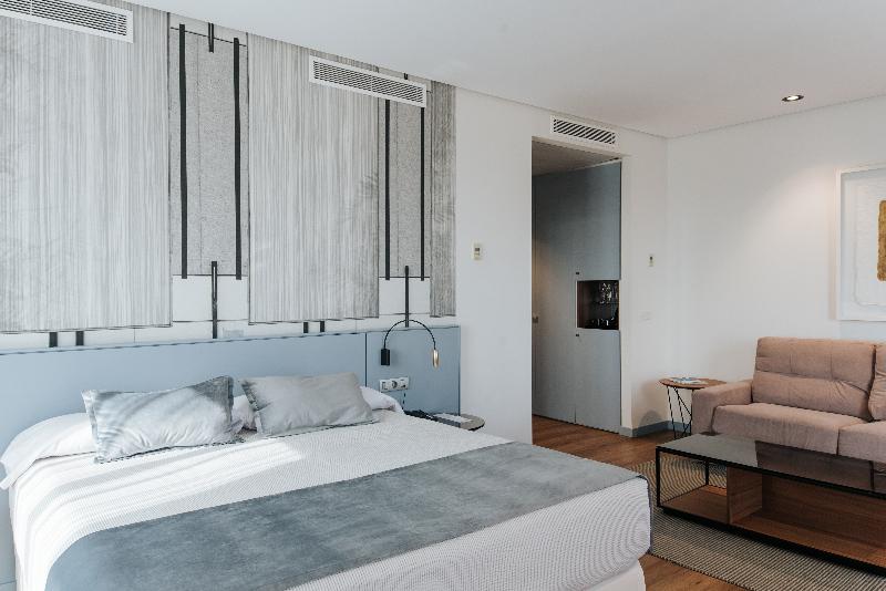 جناح جونيور مطلّ علي البحر, Neptuno Playa & Spa