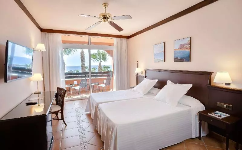 اتاق لوکس با چشم‌انداز دریا, Occidental Jandia Playa