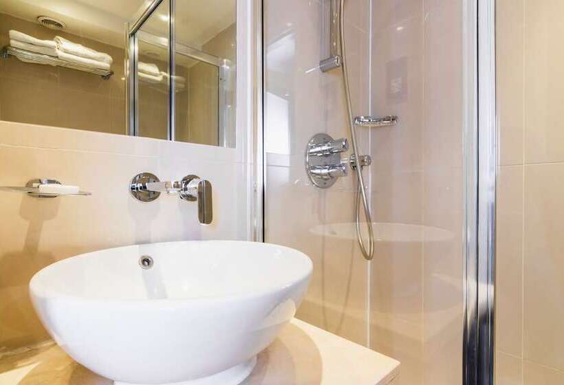 俱乐部房间, Park Grand Hyde Park