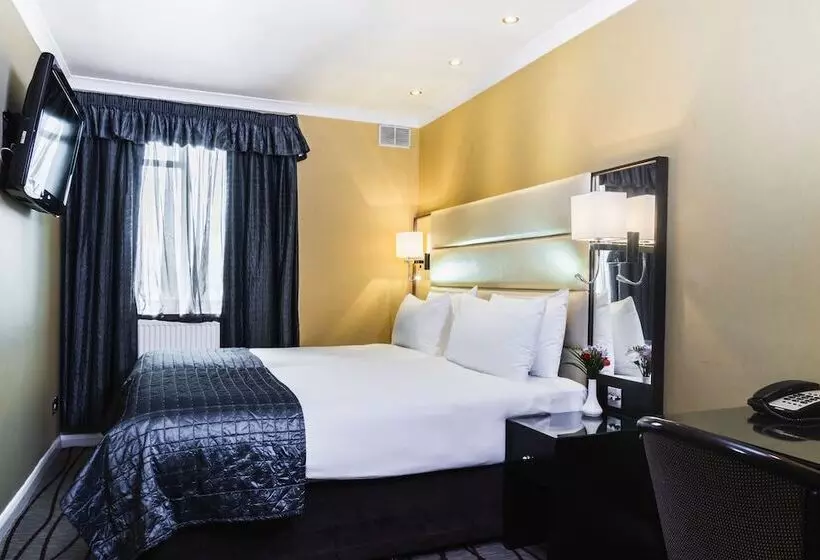 اتاق کلاب, Park Grand Hyde Park
