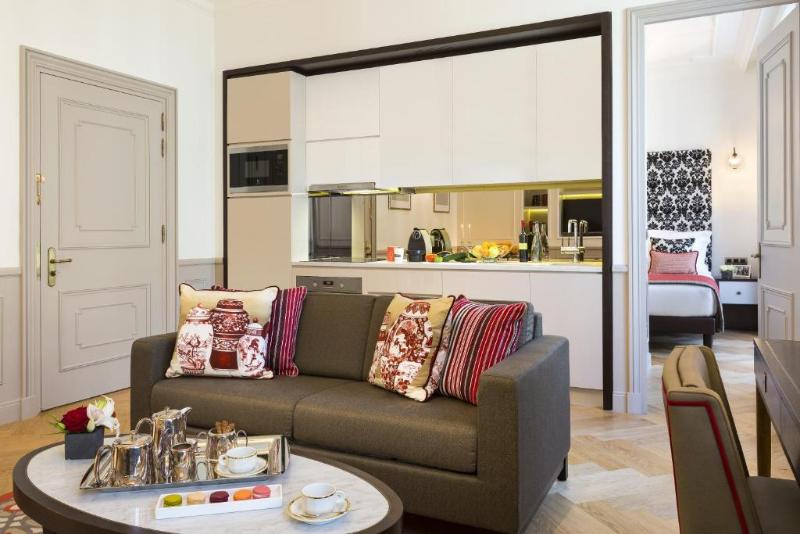 Номер Deluxe, Park Grand Hyde Park