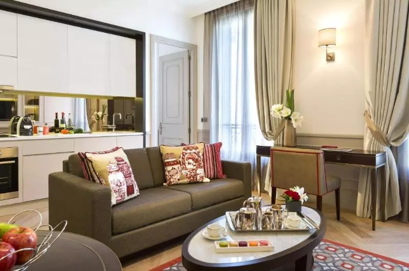 اتاق لوکس, Park Grand Hyde Park