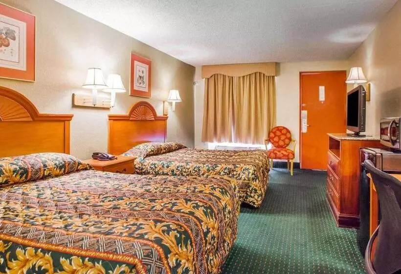 ２ダブルベッドのスタンダードルーム, Rodeway Inn Mount Laurel Hwy 73
