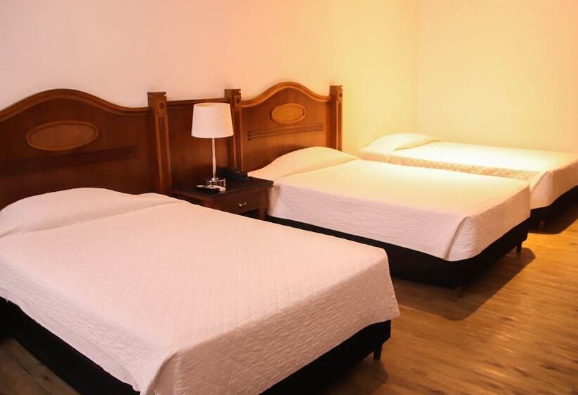 Трехместный Номер Deluxe, Johnscher By Sj   San Juan Curitiba