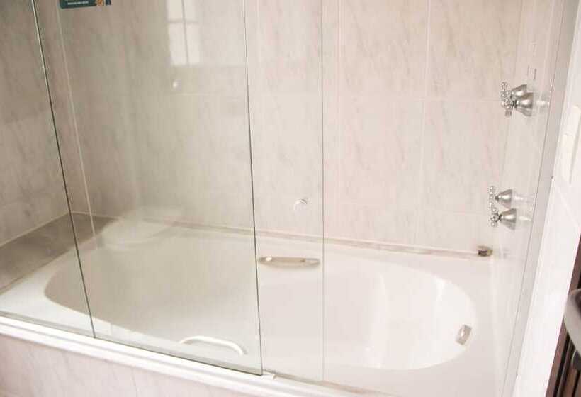 Люкс Повышенной Комфортности, Johnscher By Sj   San Juan Curitiba