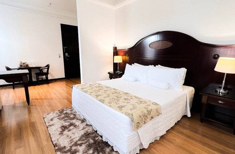 Люкс Superior, Johnscher By Sj   San Juan Curitiba