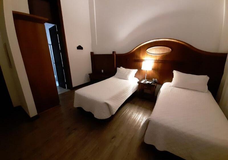 Номер Deluxe, Johnscher By Sj   San Juan Curitiba