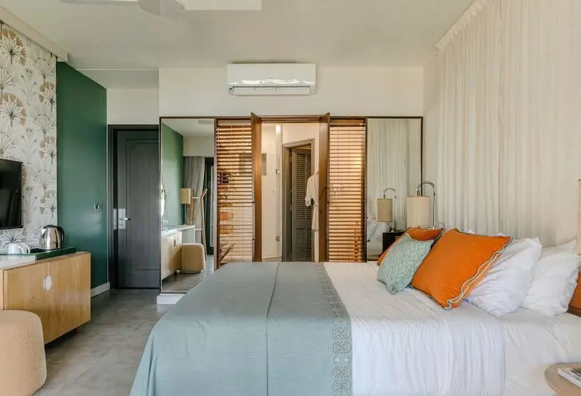 اتاق سوپریور با چشم‌انداز دریا, Veranda Paul Et Virginie Hotel & Spa   Adults Only