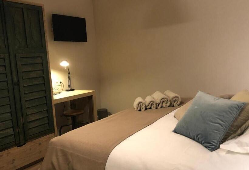 اتاق استاندارد با تخت بزرگ, B & B De Romeinse Katzei