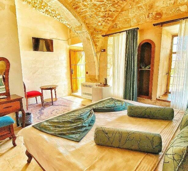 اتاق استاندارد با تخت بزرگ, Fairouz Otel