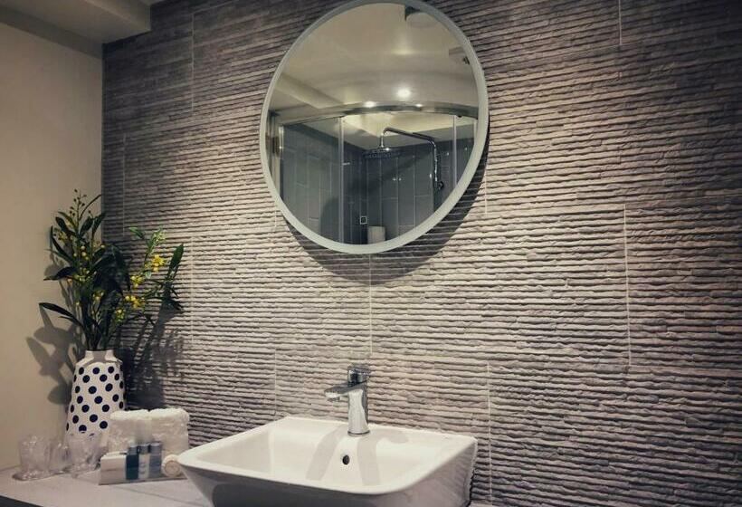 Люкс Кровать Кинг, Beach Hut Suites